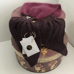 NWT. Womens Designer Neck Warmer Pull Through Scarf Courtesy Nature Knitting.